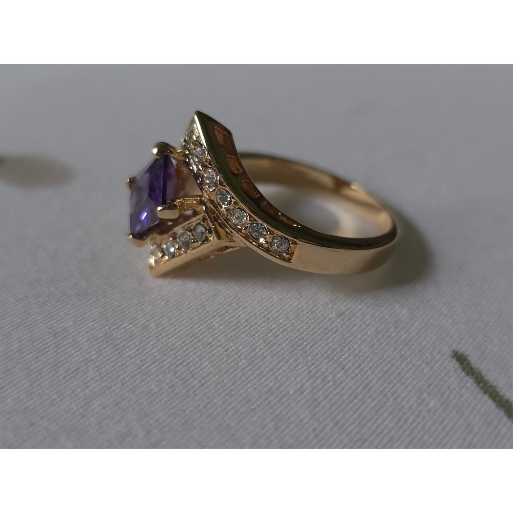 Art Deco Gold Tone Purple Amethyst Color Crystal Statement Cocktail Ring Size 10 - Picture 5 of 7